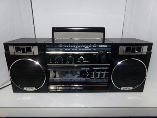 Vintage SANYO Boombox Model M9716