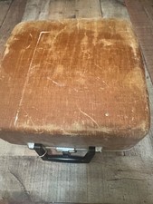 1950ish ROYAL , quiet de lux portable typewriter e carru case and key thumbnail