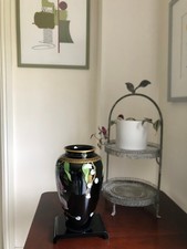 Fragrant vase decorative flower vase by Franklin Mint