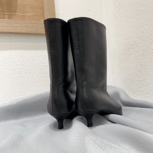 KHAITE Short Boots Women's Leather Pointed Heels Medium Boots Women's Boots - Bild 15 von 20