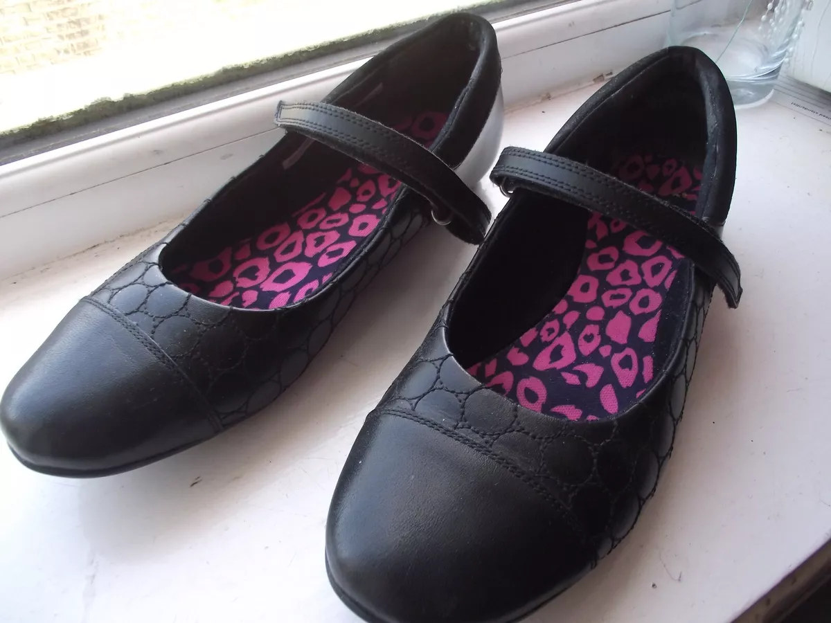 Clarks 8f hotsell
