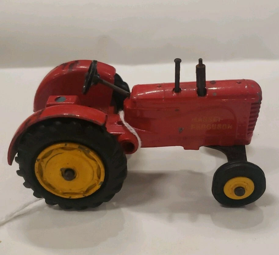 Dinky Toys 300 Massey Ferguson Tractor Meccano Ltd Hecho en Inglaterra Rojo De Colección Foto 2 de 4