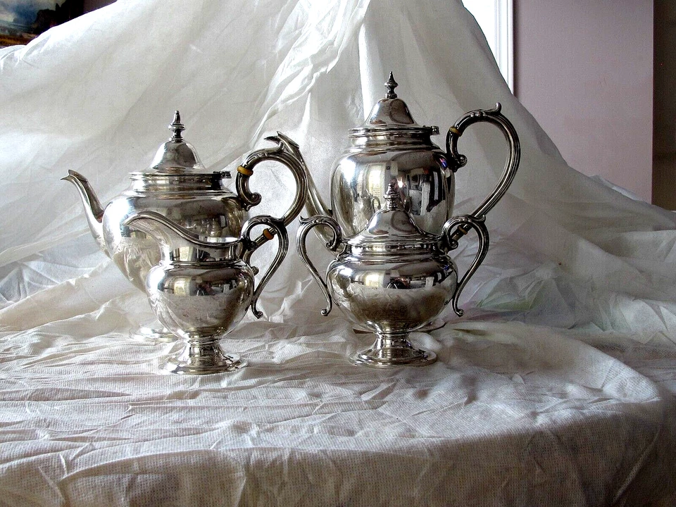 JUEGO DE CAFÉ TÉ 4 PIEZAS PLATA ESTERLINA ABEDUL 61,16 Tr Oz. 1902 gr sin chatarra Foto 3 de 4