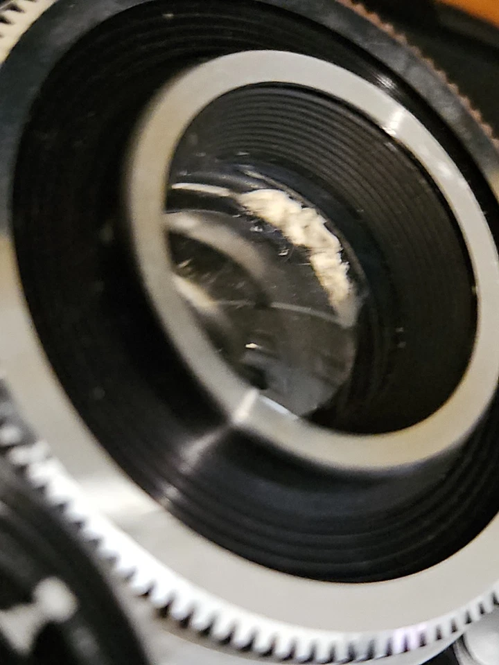 Câmera TLR estéreo LOMO Sputnik 6x6 formato médio URSS com estojo e carretéis vintage - Imagem 3 de 4