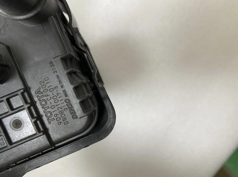 OEM 77730-33110 Charcoal Canister Assembly Fits 2018–2019 Toyota Camry Foto 4 de 4