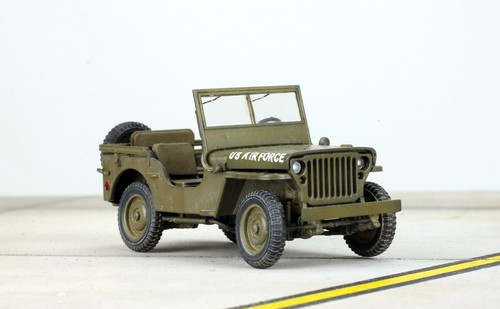 ProBuilt Modell 1:48 USAF Staff Car im Fliegerhorst (selten) - Bild 7 von 14