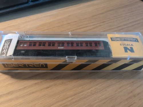 Ibertren 222 brown model railway coach "MATARO" (N gauge) Exc In Orig Case