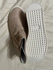 New Olive & Edie girls mini boots size 6 color sparkle beige — photo 6