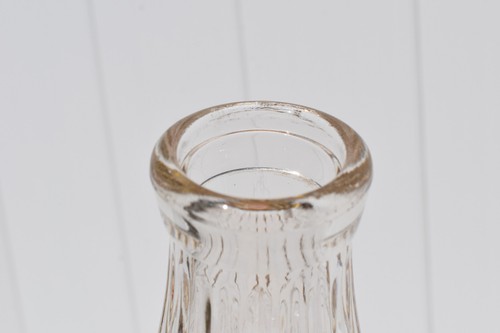 VINTAGE MAPLE SHADE FARM, CHESTER CONNECTICUT ONE QUART GLASS MILK BOTTLE - Picture 7 of 10