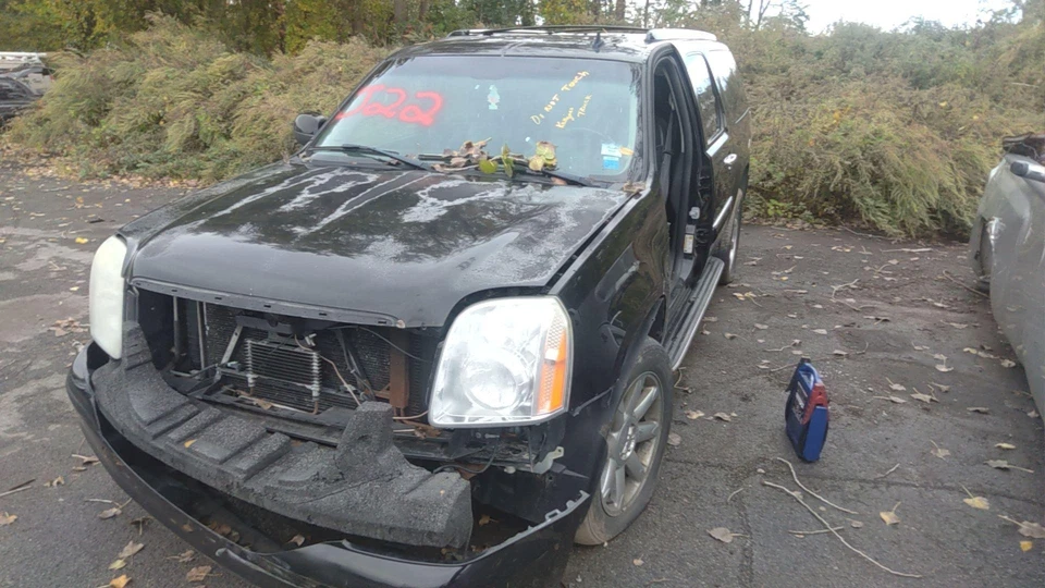 Lower Control Arm Front GMC YUKON XL 1500 Left 07 08 09 10 11 12 13 14 - Image 2 of 4