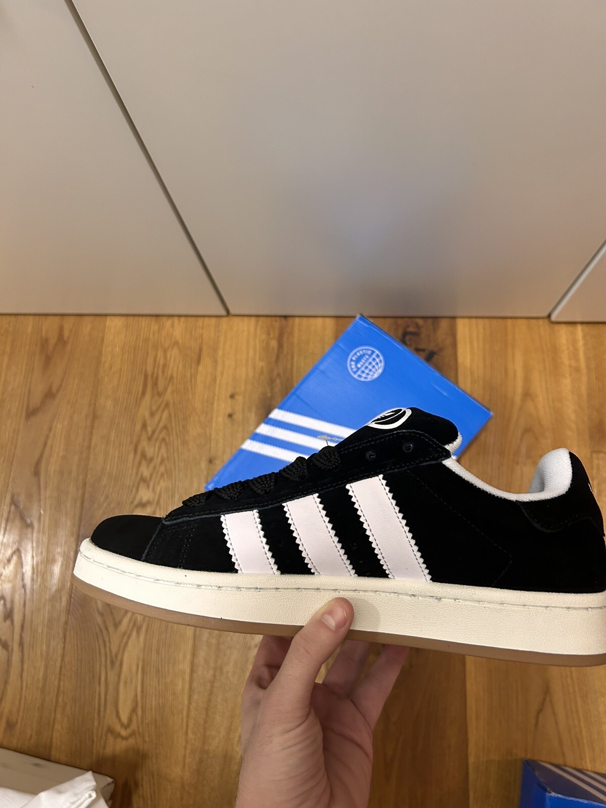 adidas Campus 00s black