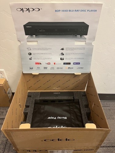 OPPO BDP-103D Darbee Edition DVD/Blu-Ray Player W/Box, Cords, Remote USED