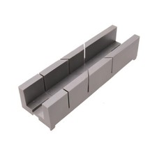 BGS-50855 Kunststoff-Gehrungslade, 245x67x48 mm