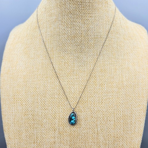 Petite Navajo Blue Turquoise Sterling Twist Halo Oval Pendant Necklace 18" 3.4g - Picture 4 of 12