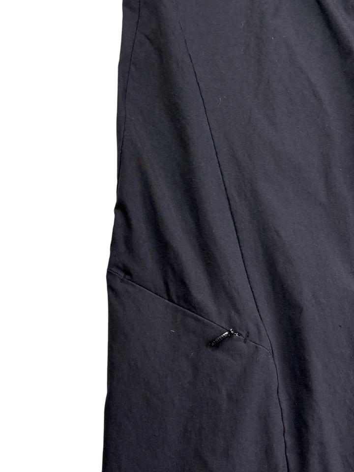 Athleta Dipper Pants Size 16T Tall Low Rise Black Cargo Flare Hiking Gorpcore - Image 2 of 4