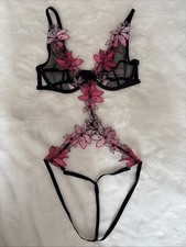 Victoria's Secret Lingerie Teddy Bodysuit Black Pink Floral Applique Small S NEW