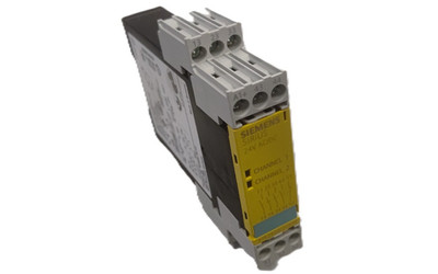 Siemens Sicherheitsrelais 3TK2830-1CB30 SIRIUS 24V AC/DC neuwertig