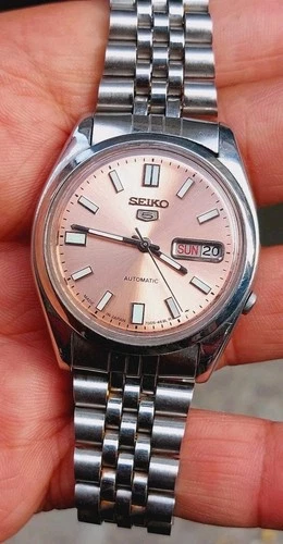 Vintage Seiko 5  Automatic Watch Pink dial 7009  Day/Date @Japan