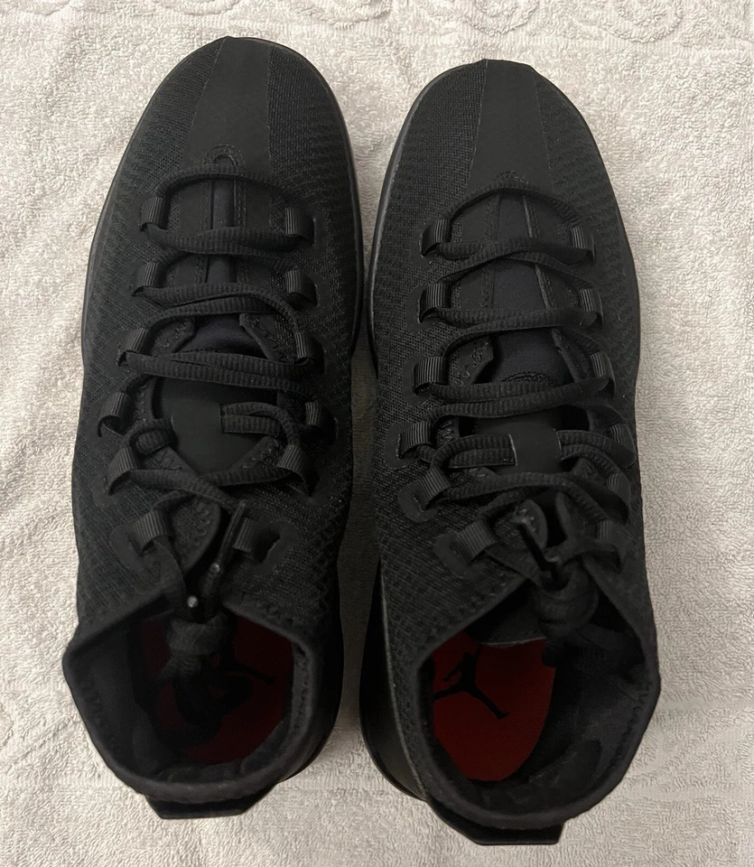 NUEVO - Jordan Reveal 834064-020 (Triple Negro) Hombre Talla 11 Foto 4 de 4