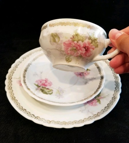 Imperial Ophelia Austria Primrose Design - 2 Tea Cups/ Saucers / Desserts Plates - Picture 4 of 12