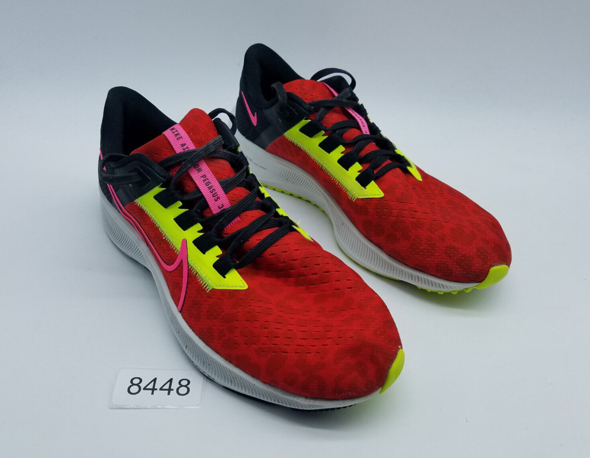Nike Air Zoom Pegasus 38 Womens Size 10 Running Shoes Chile Red *Less than  mi