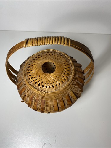 Unique Chinese Vintage Woven Wicker Lidded Basket with Handles Rice Carrier - Picture 5 of 18