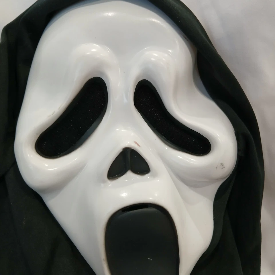Ghostface Mask Scream 4 2016 Fun World Div Non Glow Easter Unlimited - Image 2 of 4