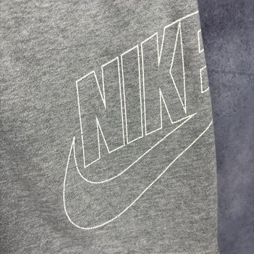 Nike Men's Grey Shorts Size Medium (M) Pockets Activewear Sports Big Print Logo - Picture 3 of 6