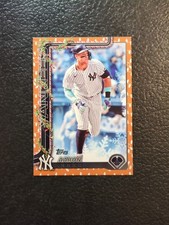 2025 Topps Holiday - Aaron Judge #H161 Gold Holiday Lights NY Yankees 