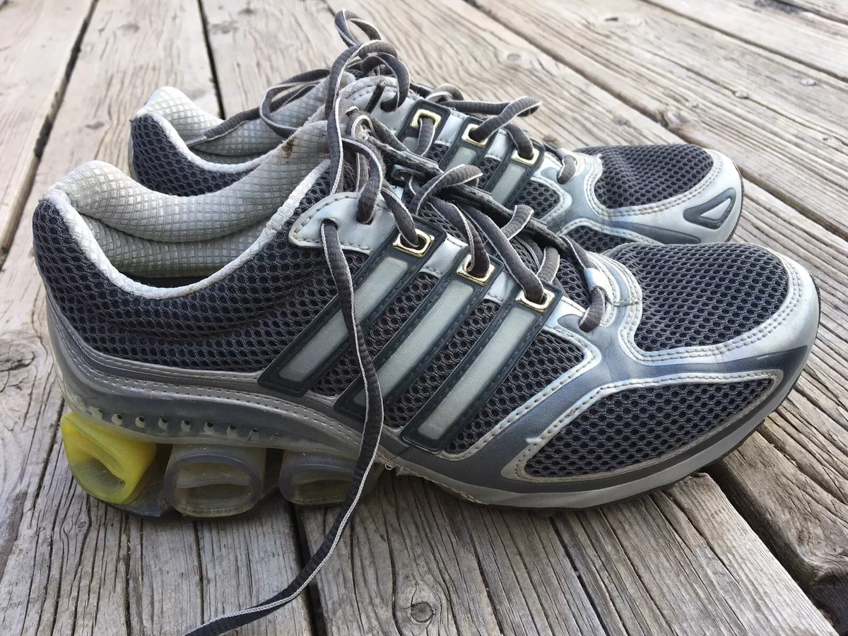 Adidas Bounce Gray Green Running Trainer Lace Up Sneakers Shoe Size 7.5 Men s
