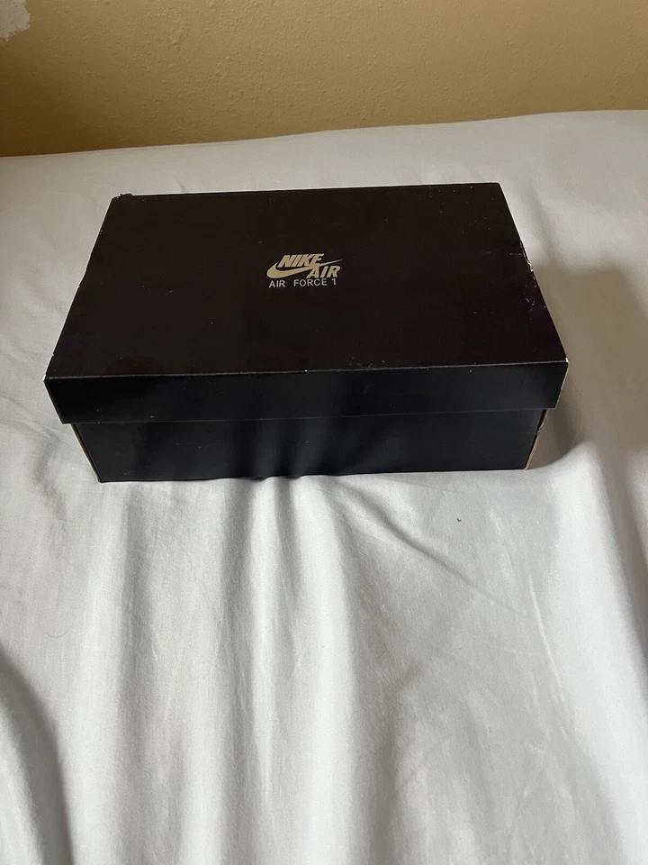 Talla 9 - Nike Air Force 1 '07 PRM 2 voltios Foto 3 de 4