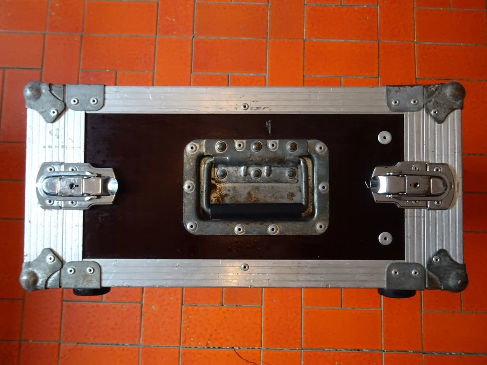 19" RACK 4HE 2 Deckel FLIGHTCASE CASE Effekt Verstärker Transport - Bild 4 von 4