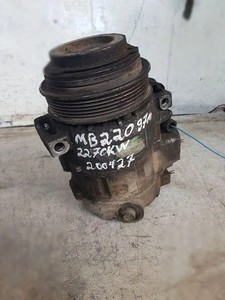 MERCEDES-BENZ E W210 Kondensatpumpe Klimaanalge 2.20 Diesel 70kw 1997 17441060