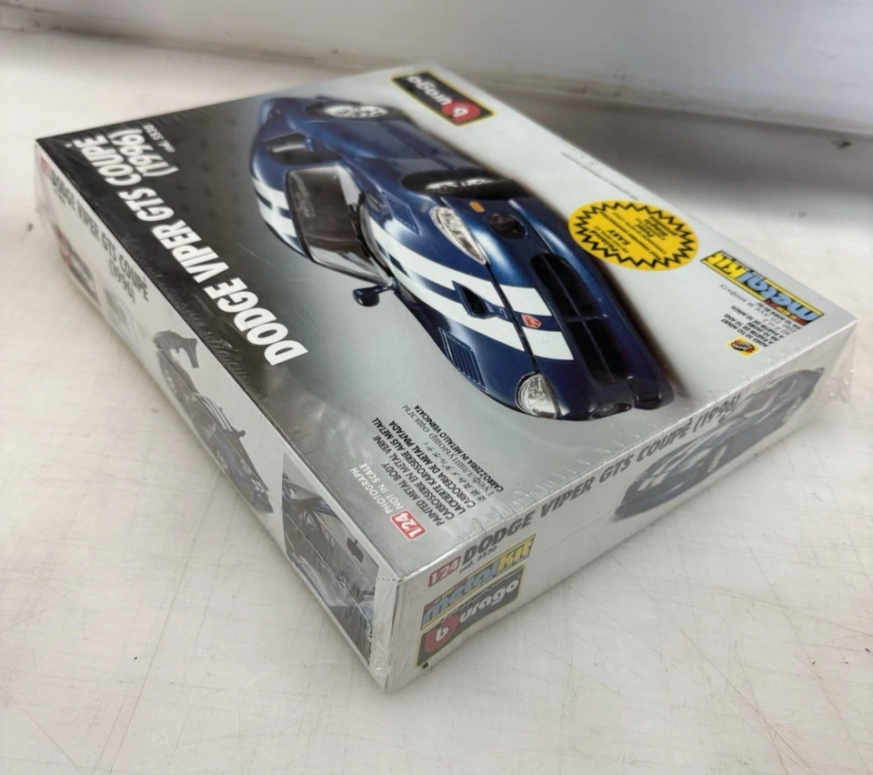 KIT MODELO METAL FERRARI F40 BURAGO 1987 NUEVO EN PLÁSTICO cod. 5540 Foto 3 de 4