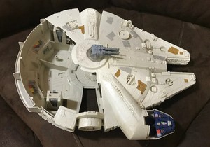 vintage kenner millennium falcon