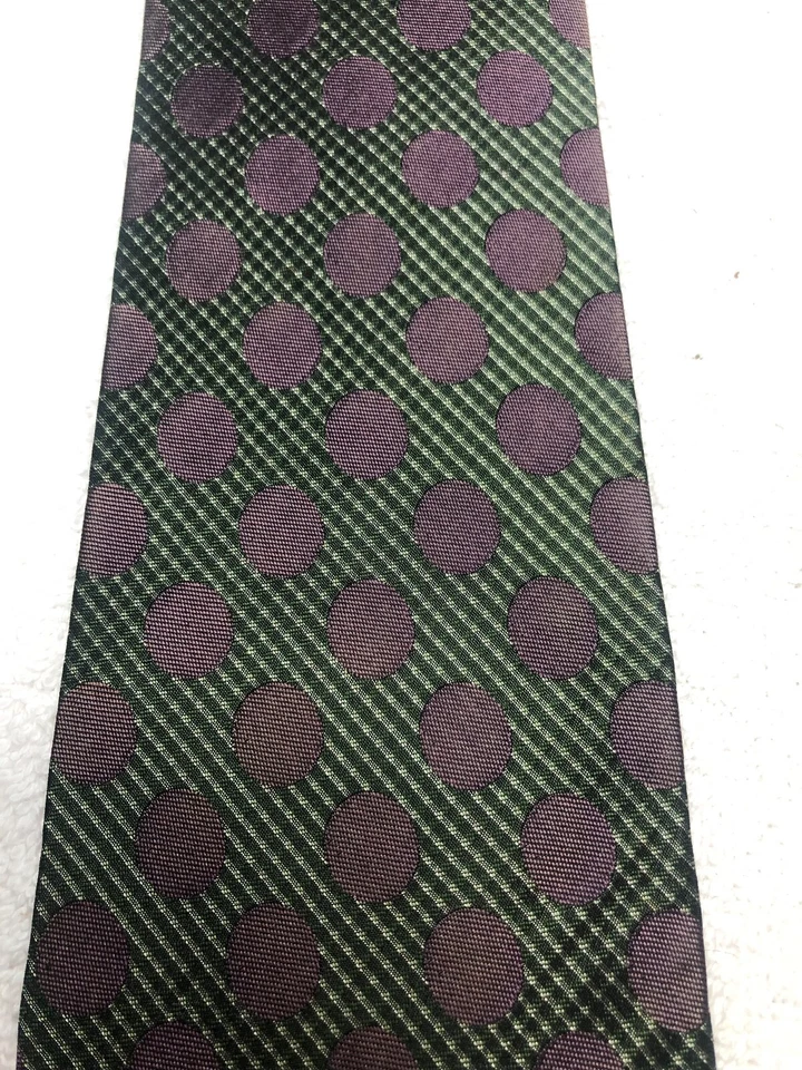 CORBATA COACH HOMBRE VERDE CON LUNARES MORADOS 4 X 58 Foto 3 de 4