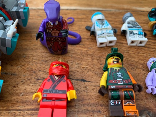 29 personaggi originali Lego Ninjago + serpente / collezione / raccolta - Foto 3 di 8