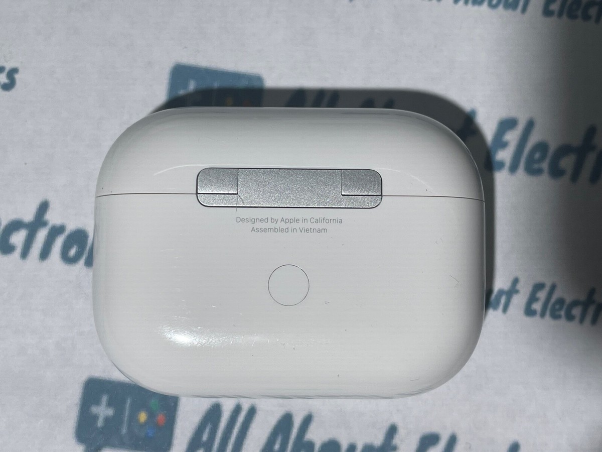 Apple - 新品未開封 AirPods Pro Wireless Charging Case Original Apple AirPods PRO Wireless Charging Case (A2190