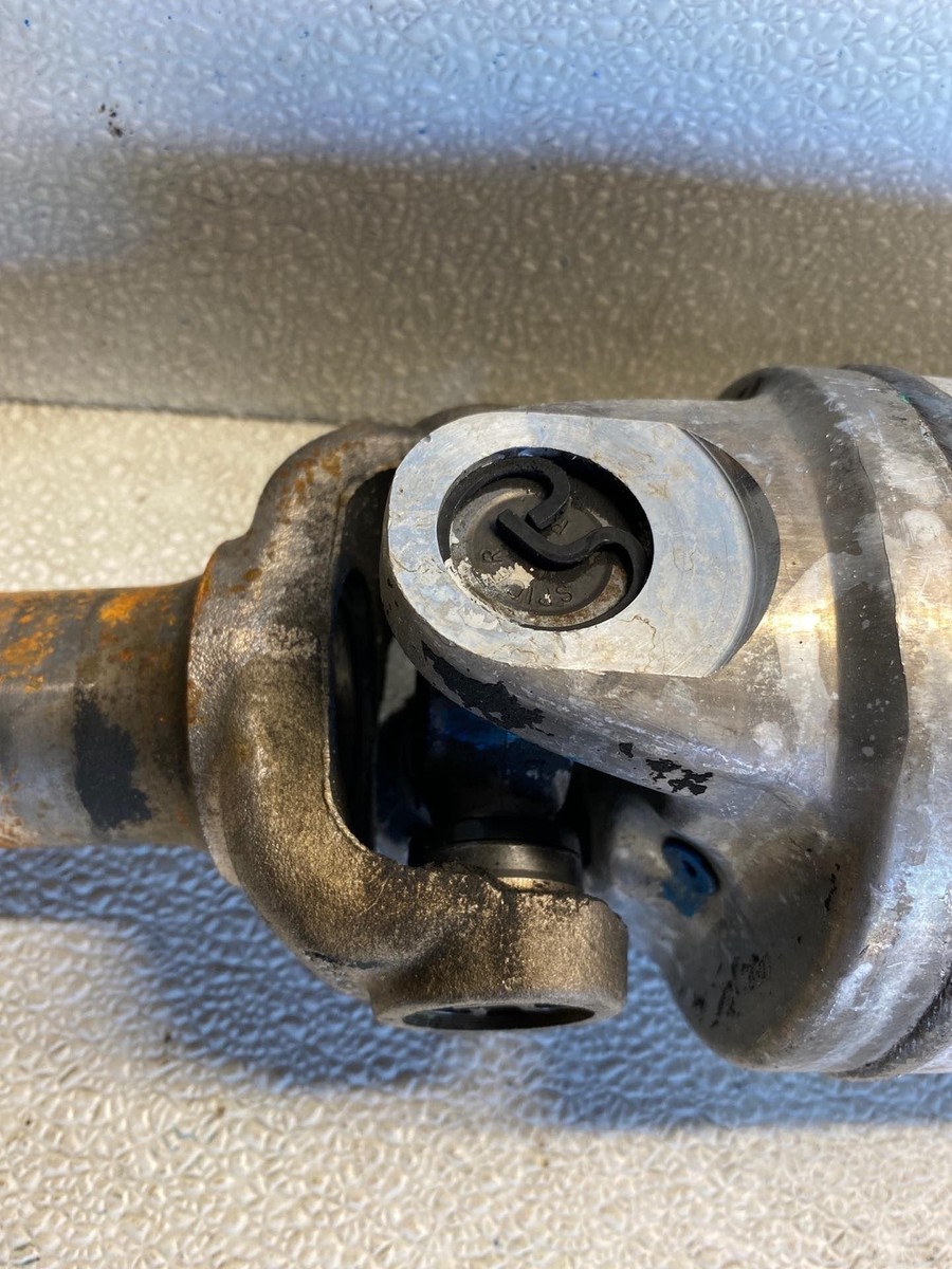 03 Ram 1500 Aluminum Driveshaft with Yoke P52105924AD Quad Cab 5.7  