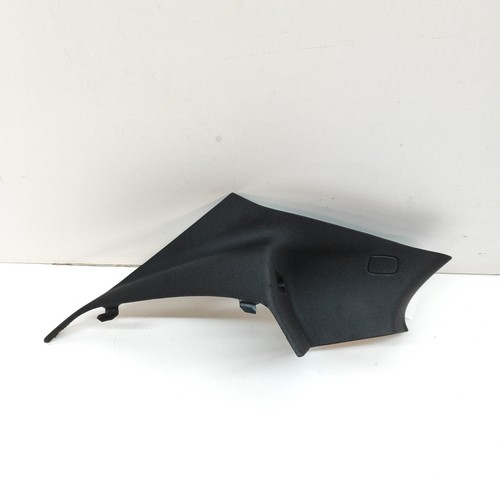 C pillar trim
