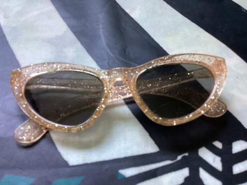 True Vintage 1950s Glitter Frame Cat Eye Sunglasses Glass Lenses - Picture 7 of 8