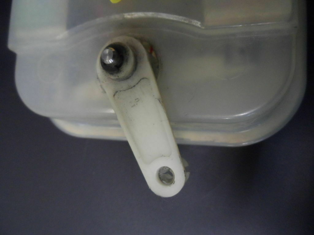 81-89 Rolls Royce Silver Spirit  Rear Right Passenger Side Door Lock Actuator