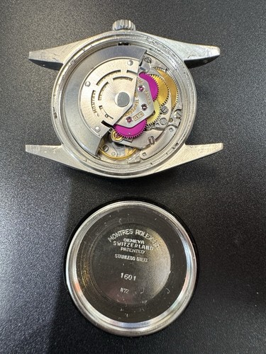 ROLEXOYSTER PERPETUALDATEJUST - Picture 12 of 24