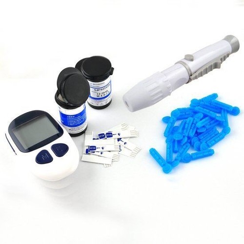 Genaues Blutzuckermessgerät mit 50 Teststreifen Digital Diabetes Testset - Bild 7 von 12