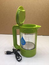 Hervidor de agua eléctrico de doble pared Bodum Bistro, 37 onzas, verde