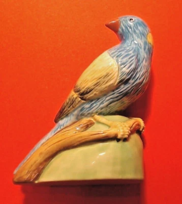 * SUJET DE VITRINE MAXI FEVE OISEAUX TROPICAUX LE CORDON BLEU 6,5cm - Photo 1/2