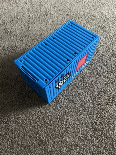 Tech Deck Fingerboard Skateboard Ramps Shipping Container - Picture 3 of 4