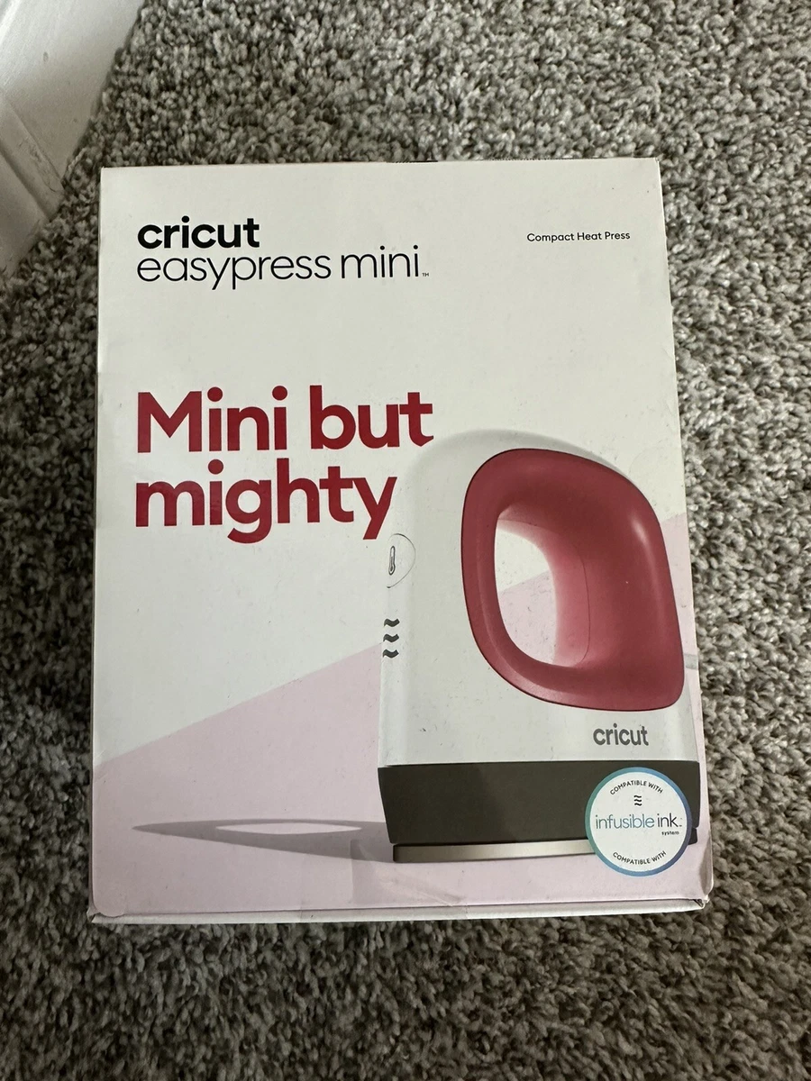 Cricut 2007468 Mini Heat Press for Vinyl Projects - Raspberry