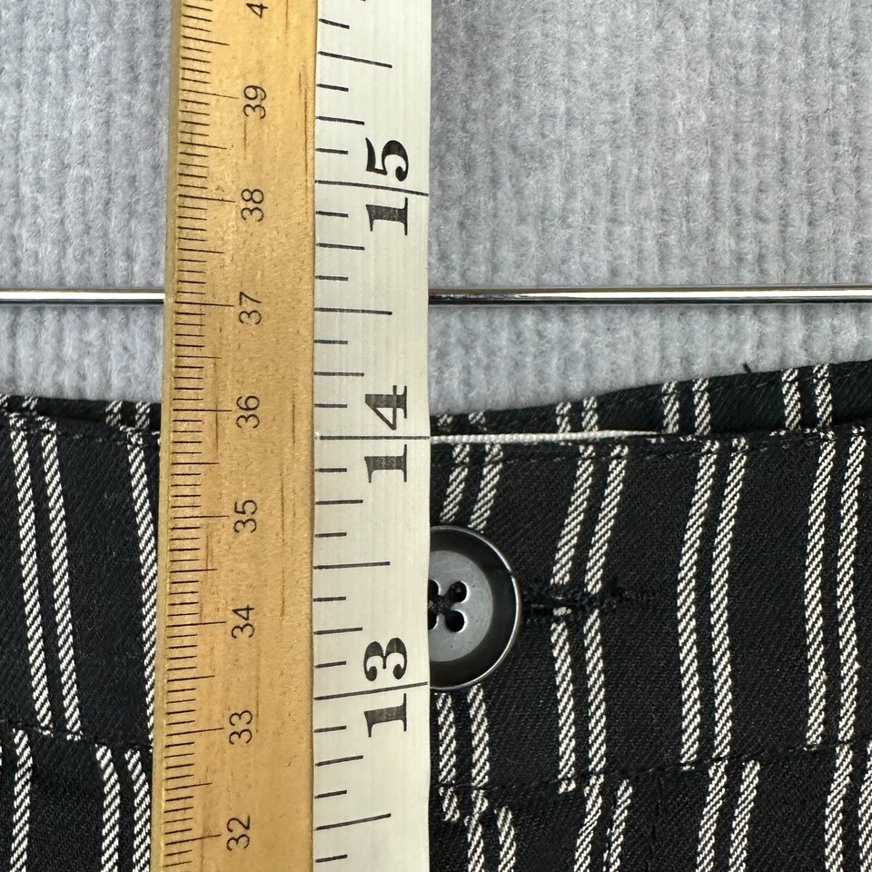 Black Friday Pants Mens 34 W32xL26 Black White Striped Cargo Organic
