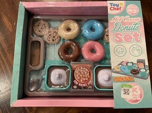 Toy Chef  23 Pieces Imagination Donut Set & Hot Cocoa-Good For Ages 3 +